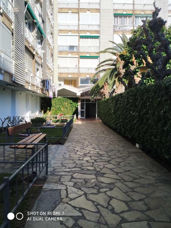 Apartamento Salou Beach,Ла Пинеда Екстериор снимка