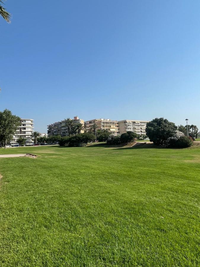 Apartamento Salou Beach,Ла Пинеда Екстериор снимка
